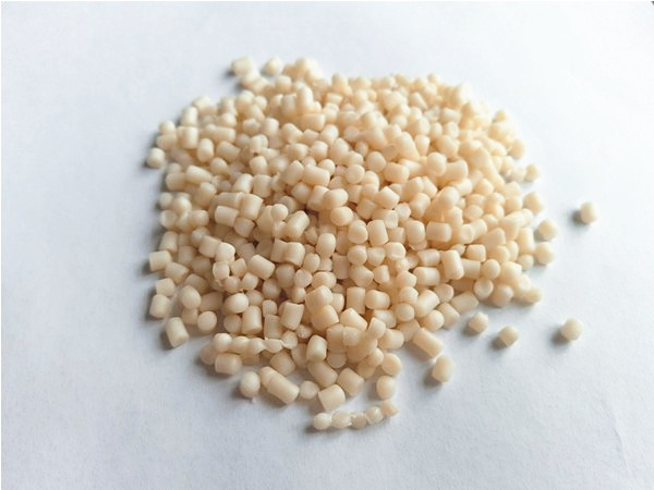 Thermoplastic elastomer particles